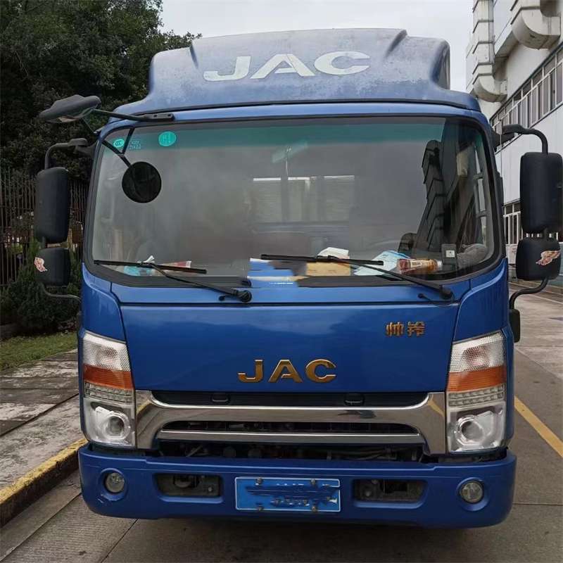 克拉玛依到吴忠物流公司一站式服务，为您的货物保驾护航